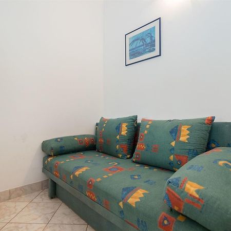 Apartments Anka Zaostrog Luaran gambar